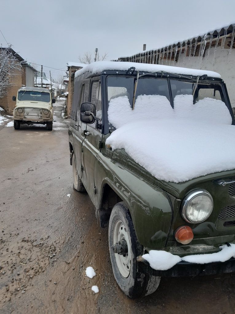 1979 yil UAZ kafolati bilan