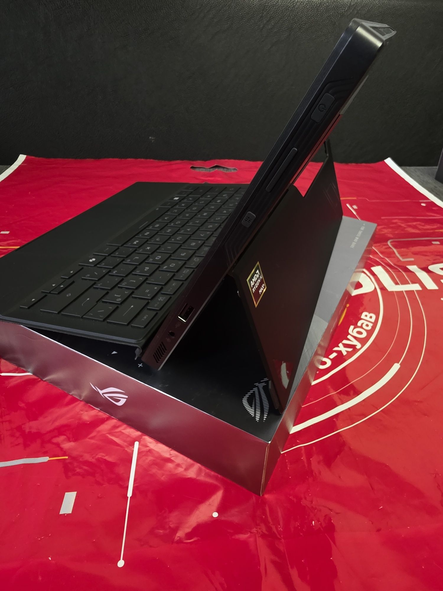 1TB ASUS ROG Flow Z13 13.4" Технополис Гаранция 2027г. Black / Черен