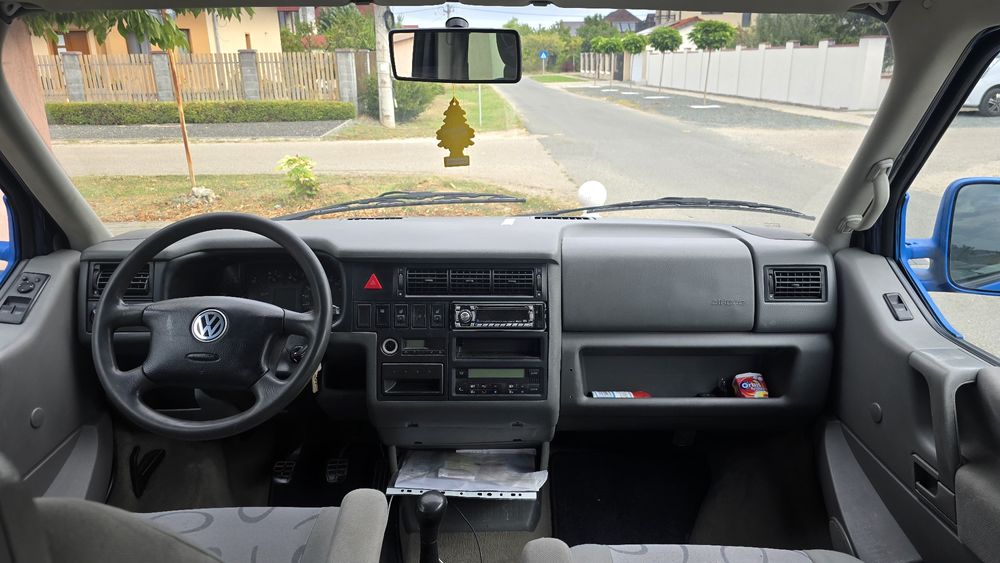 Volkswagen Multivan T4 2.5 TDI – 7 locuri – An 1999