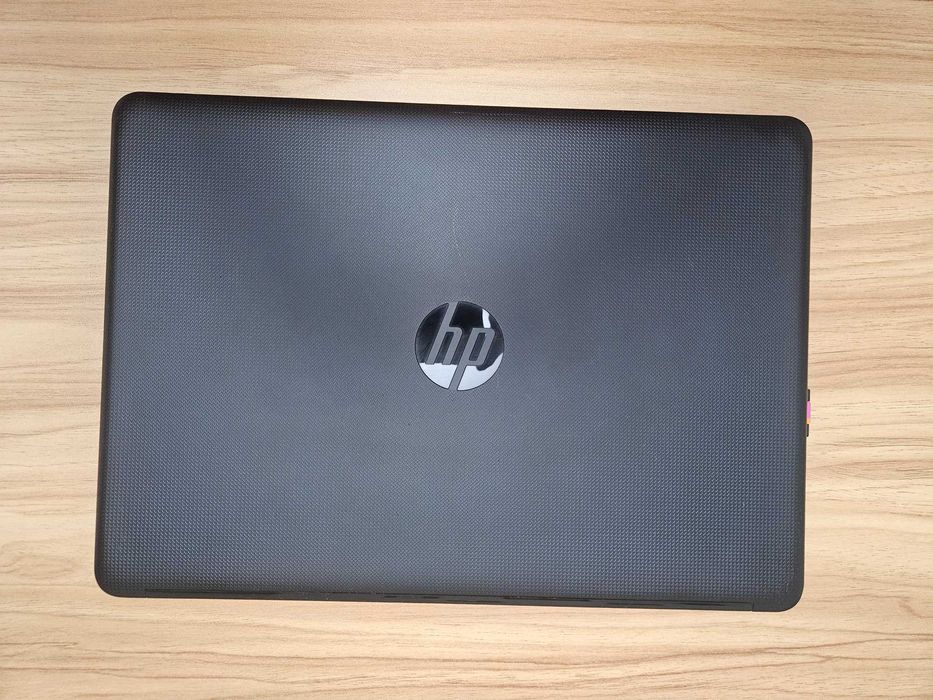 Laptop  HP I7 8360