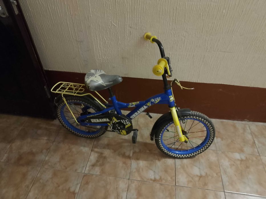 Велосипед  .               .