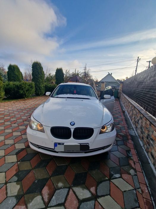 Vând BMW E60 520i FACELIFT