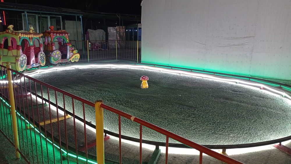 весёлый паровозик аттракцион