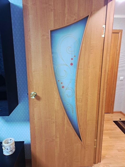 Продам двери межкомнатные