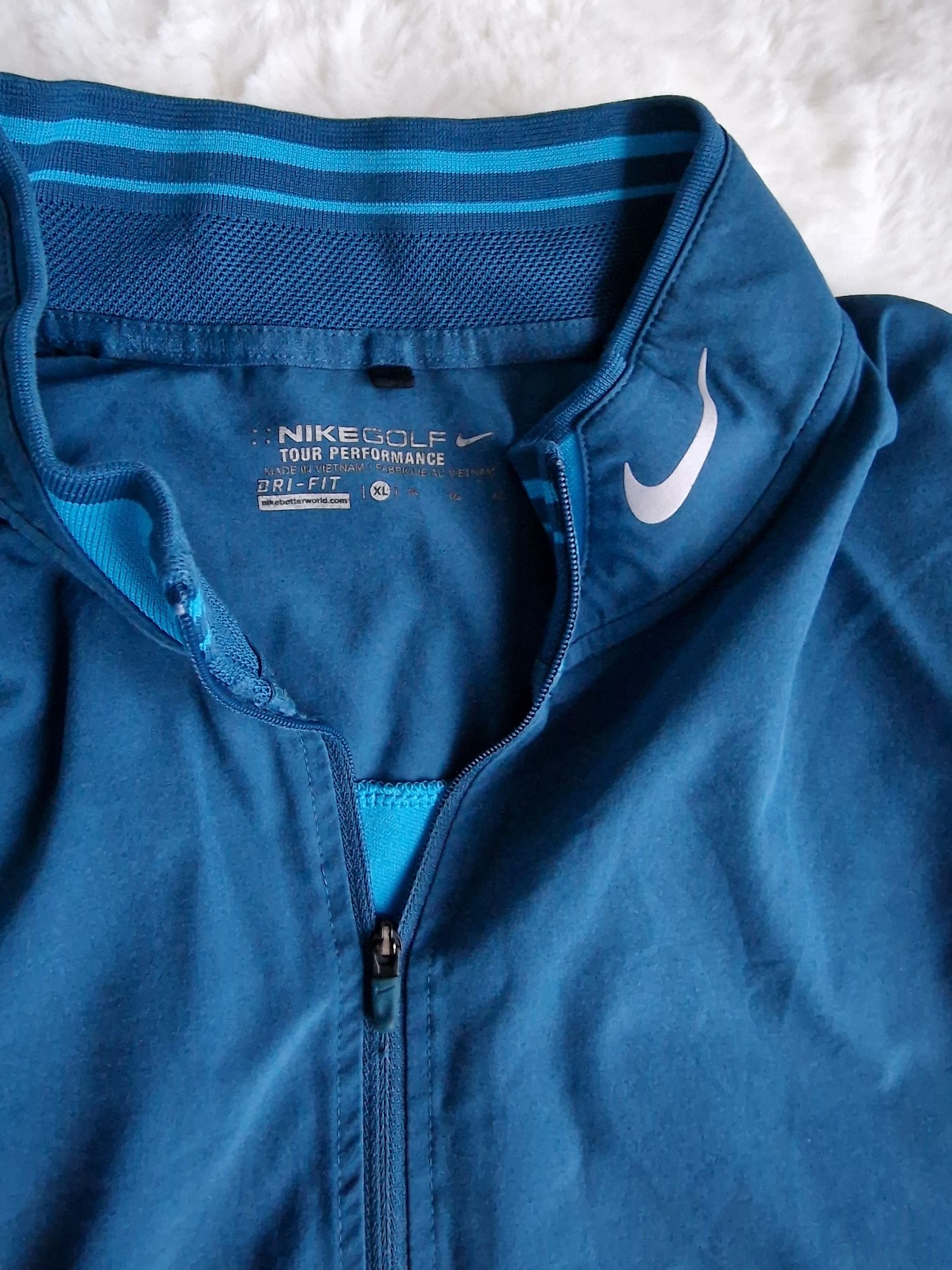 Спортни дрехи Nike Puma