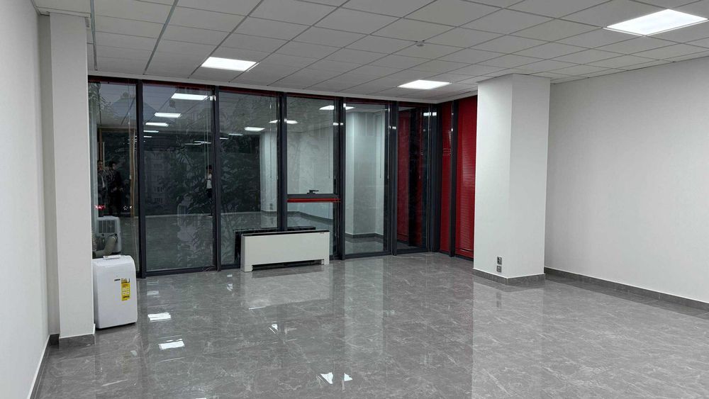 [КМ] СДАМ 65 м2 Бизнес Центр