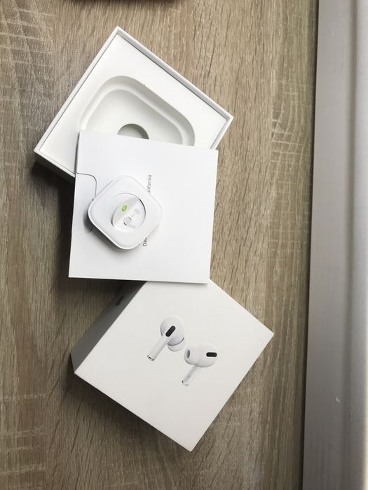 Carcasă AirPods Pro Gen 1— Originala