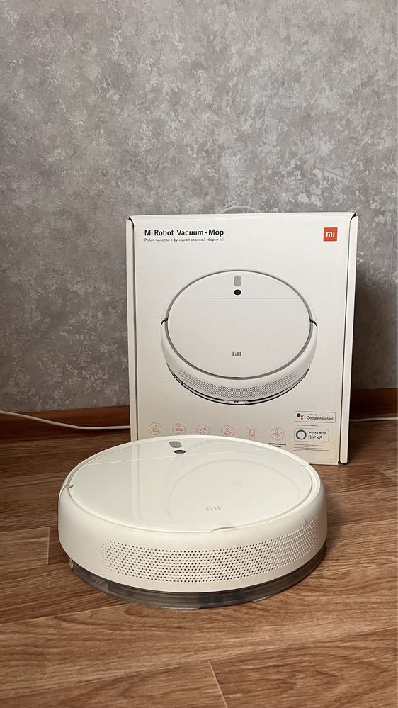 Робот-пылесос Xiaomi Mi Robot Vacuum-Mop STYTJ01ZHM/SKV4093GL