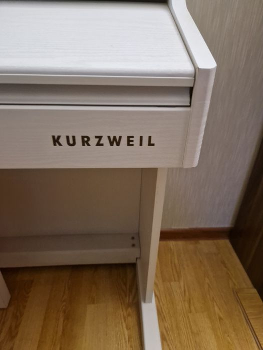 Пианино электронное KURZWEIL Model:K - 130model: K- 130