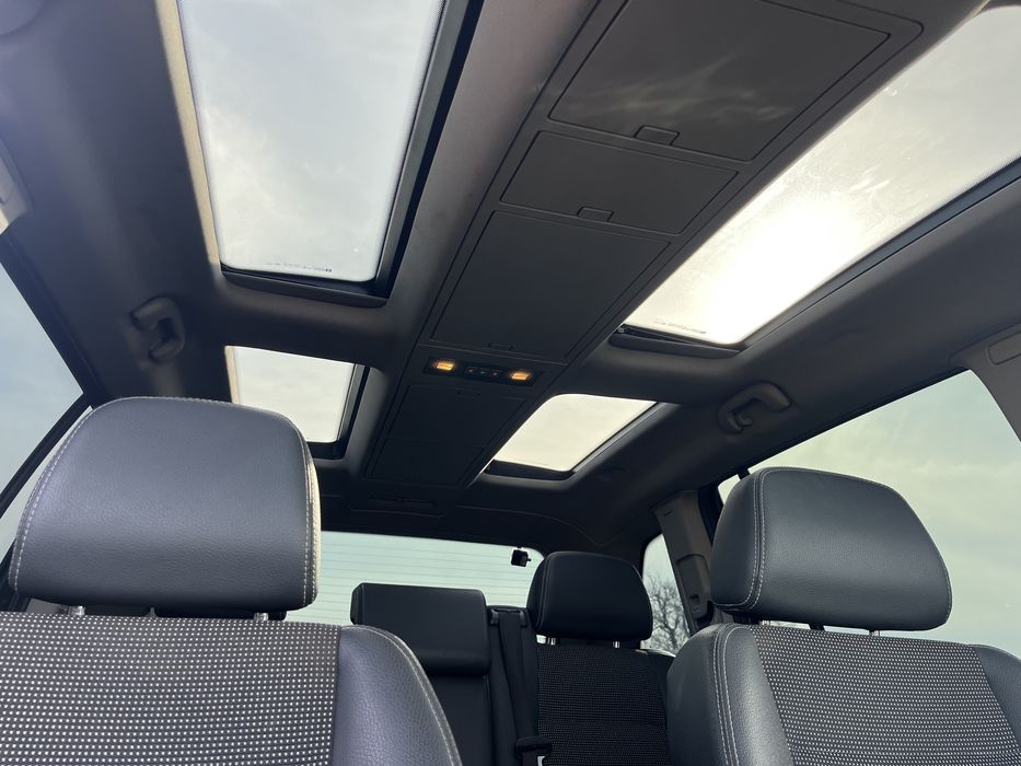 Zafira 1.7-diesel,7 locuri,panoramic,bixenon