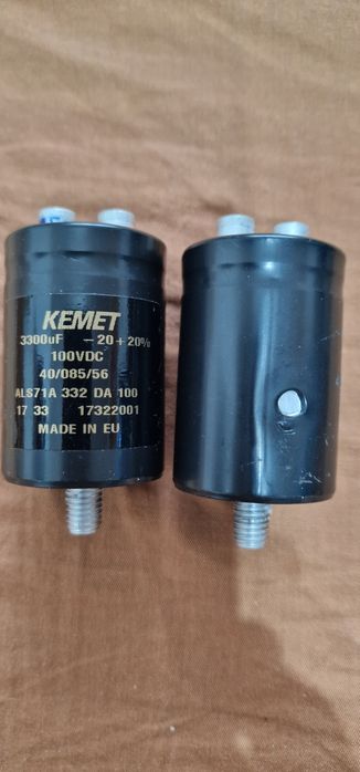 Condensator 3300uF 100VDC