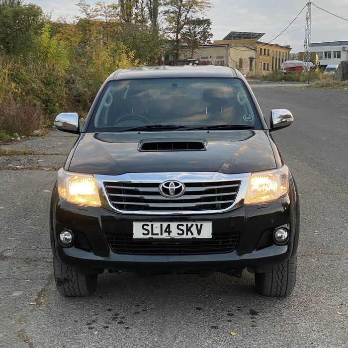 Toyota Hilux 3.0 d4d 2014г.
