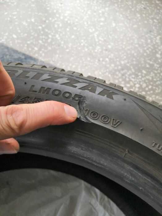2 бр. зимни гуми 245/45 R18 Lassa Snoways 3