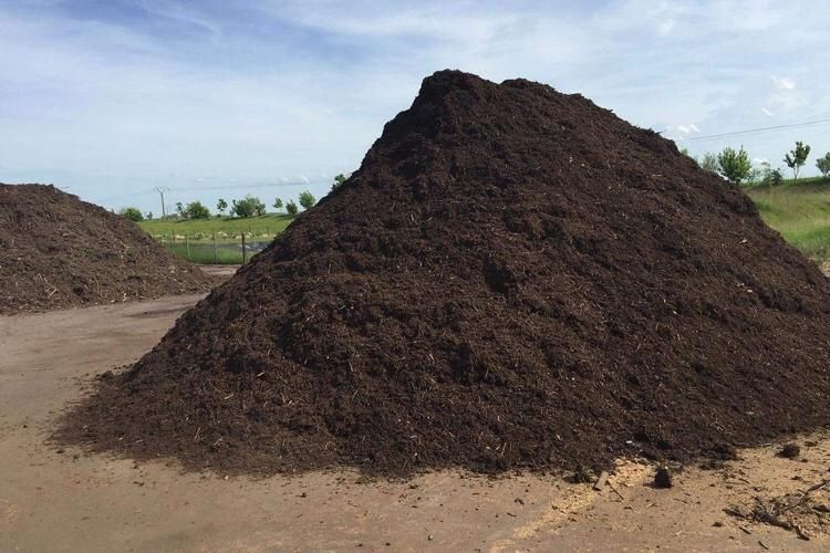 Pământ,  compost