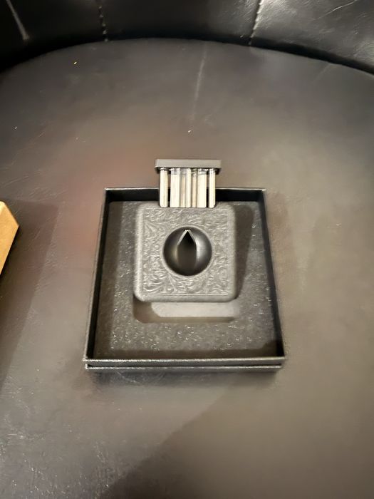 Seturi si Brichete Cohiba