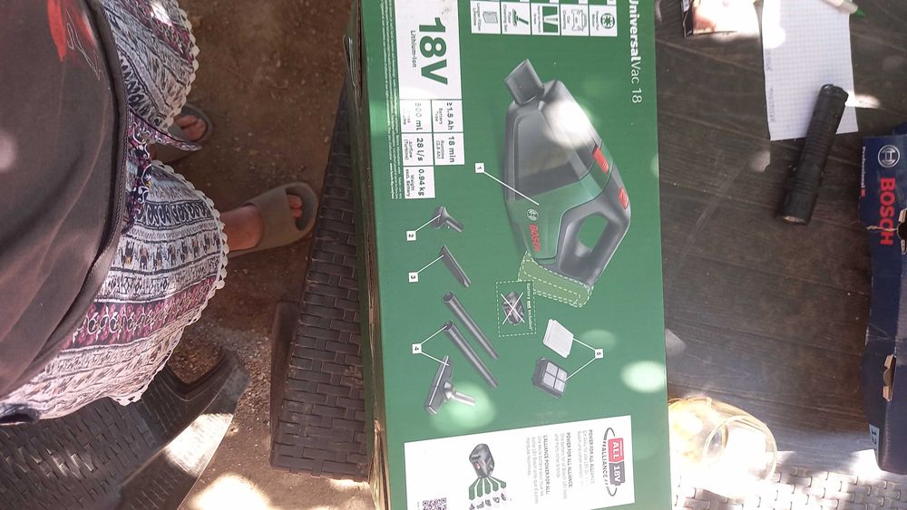 Autofiletante si aspiratoare de la Bosch