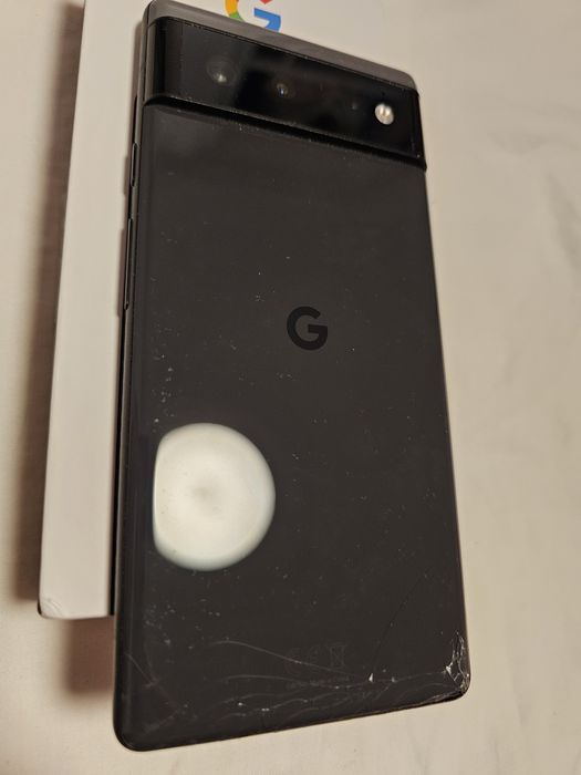 Google pixel 6 - счупен дисплей