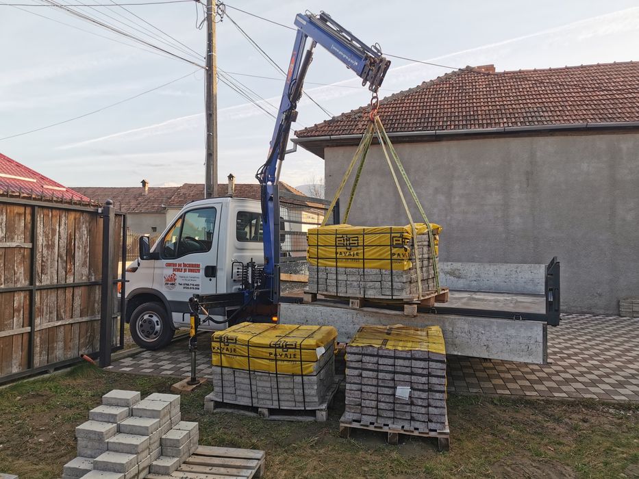 transport basculabil si macara