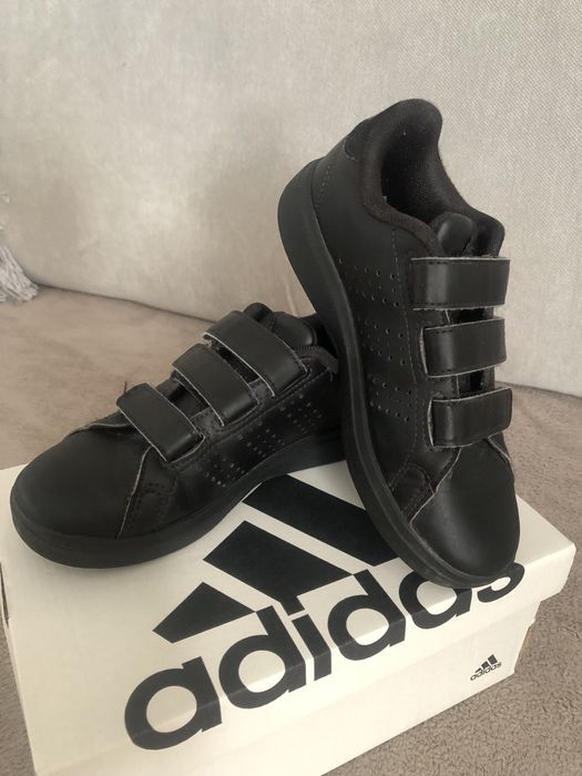 Vand adidasi Adidas