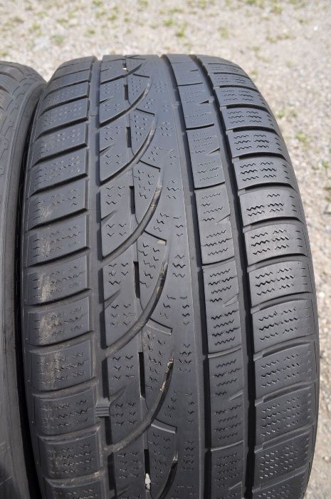 SET 2 Anvelope Iarna 225/55 R17 HANKOOK WINTER ICEPT EVO 101V
