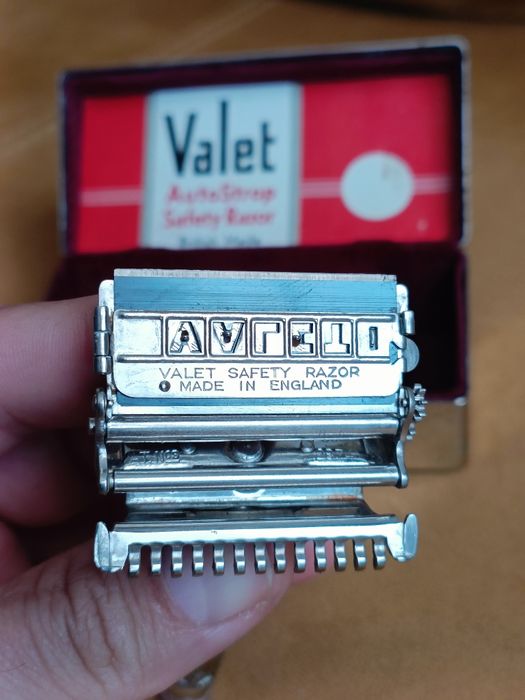 Aparat de bărbierit VALET AutoStrop Safety Razor