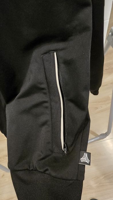 Bluza Adidas essentials