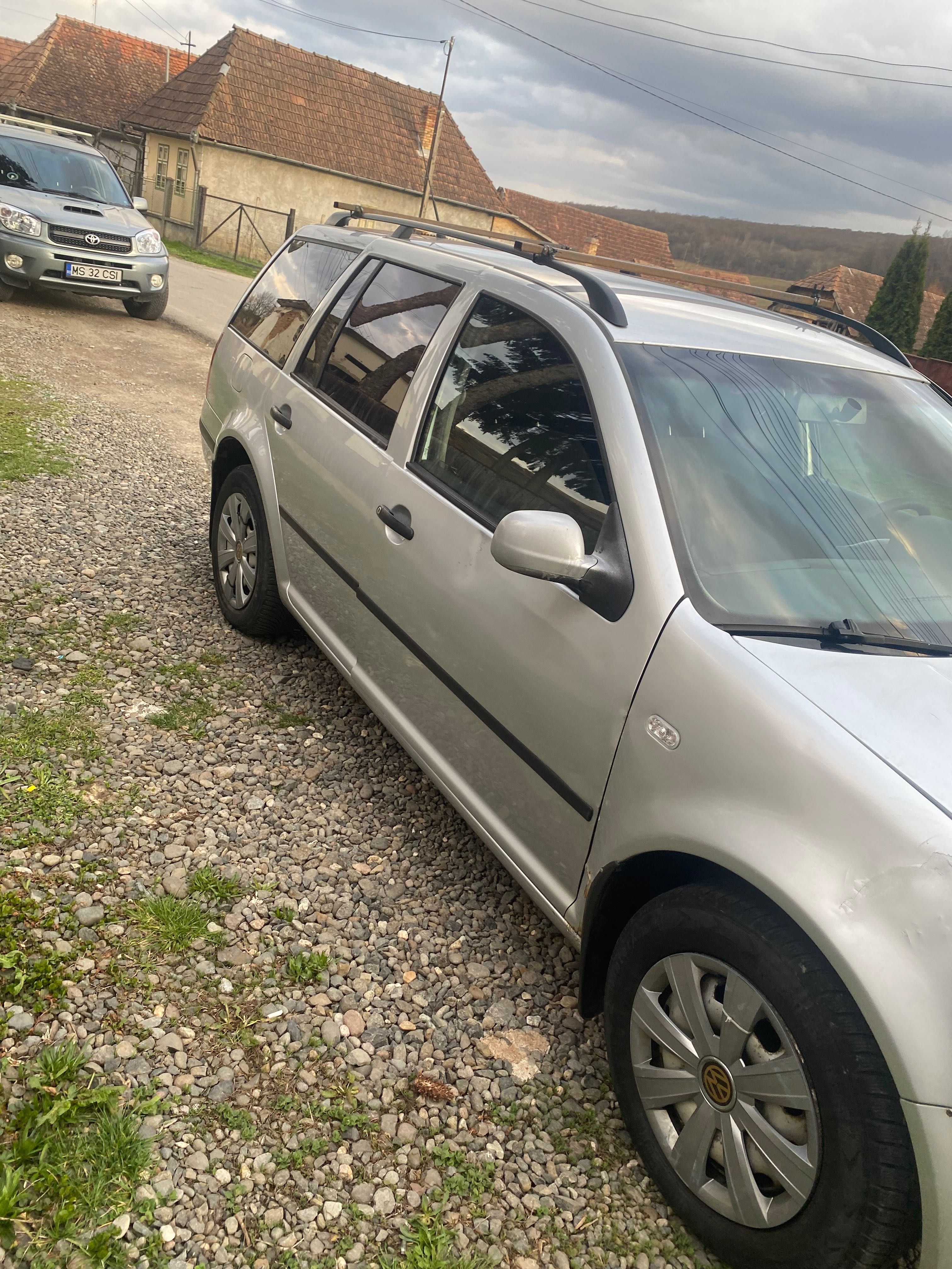 Vând golf 4 1.9 tdi