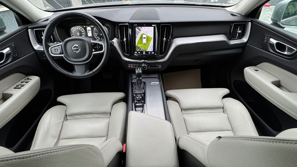 VOLVO XC 60 INSCRIPTION 4x4 2.0 DIESEL Automat 8+1 Viteze 190 Cp