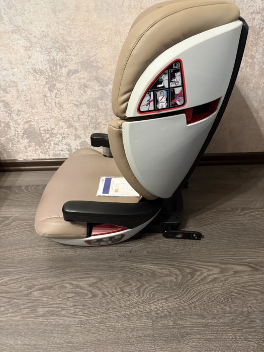Автокресло Babyton Comfort Fix Eco С 15-36 кг Isofix б/у