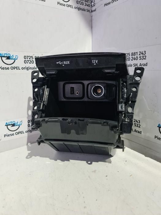 Scrumiera cu priza AUX USB Opel Mokka