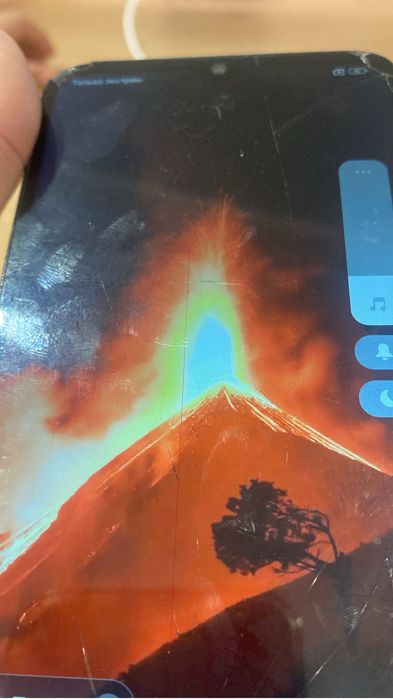 продам Redmi 10C в хорошем состояний