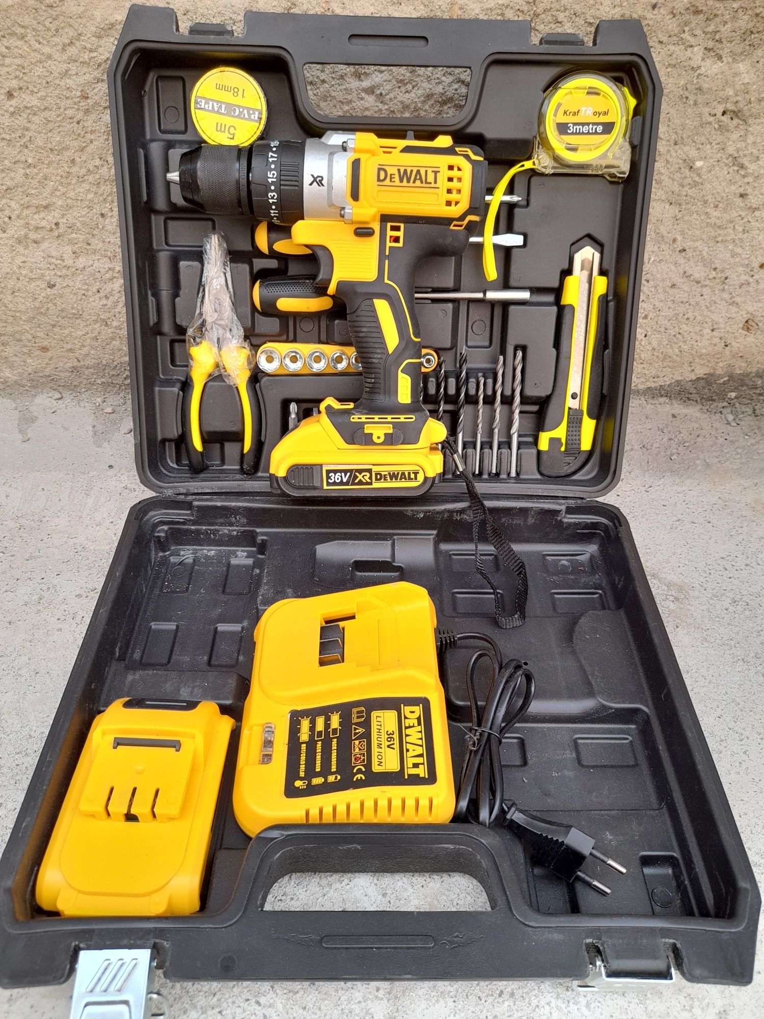 Autofiletante dewalt makita