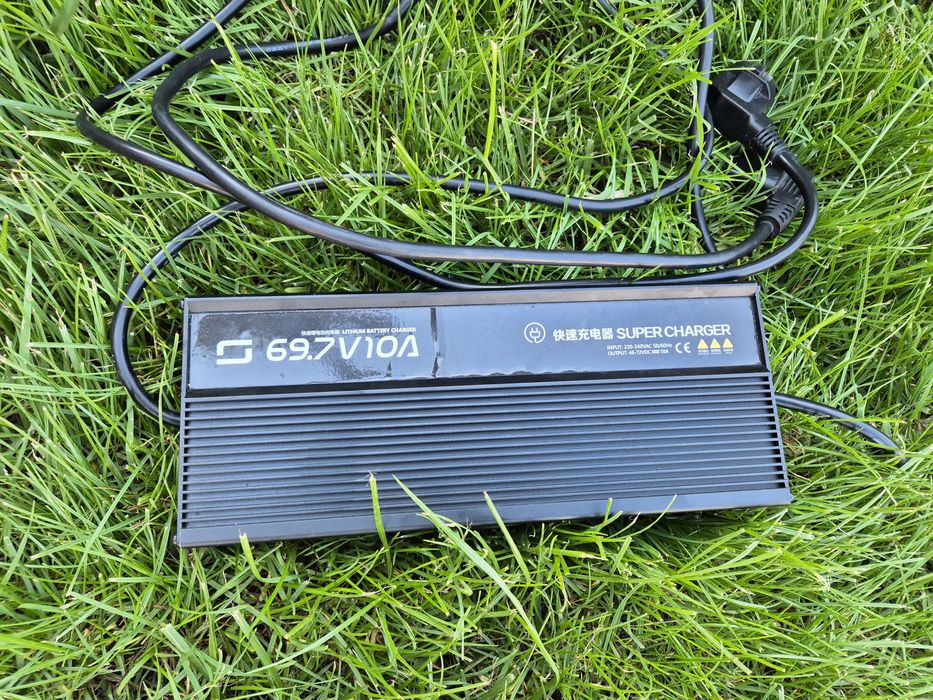 Vand scuter electric super soco cux
