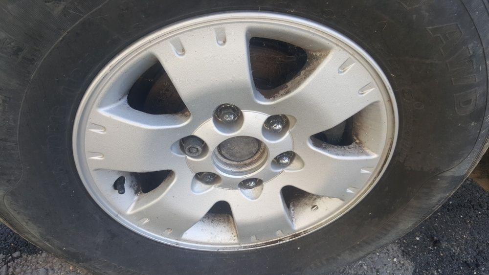 Janta pajero 3 2004 genti jenti roti geanta jeanta roata