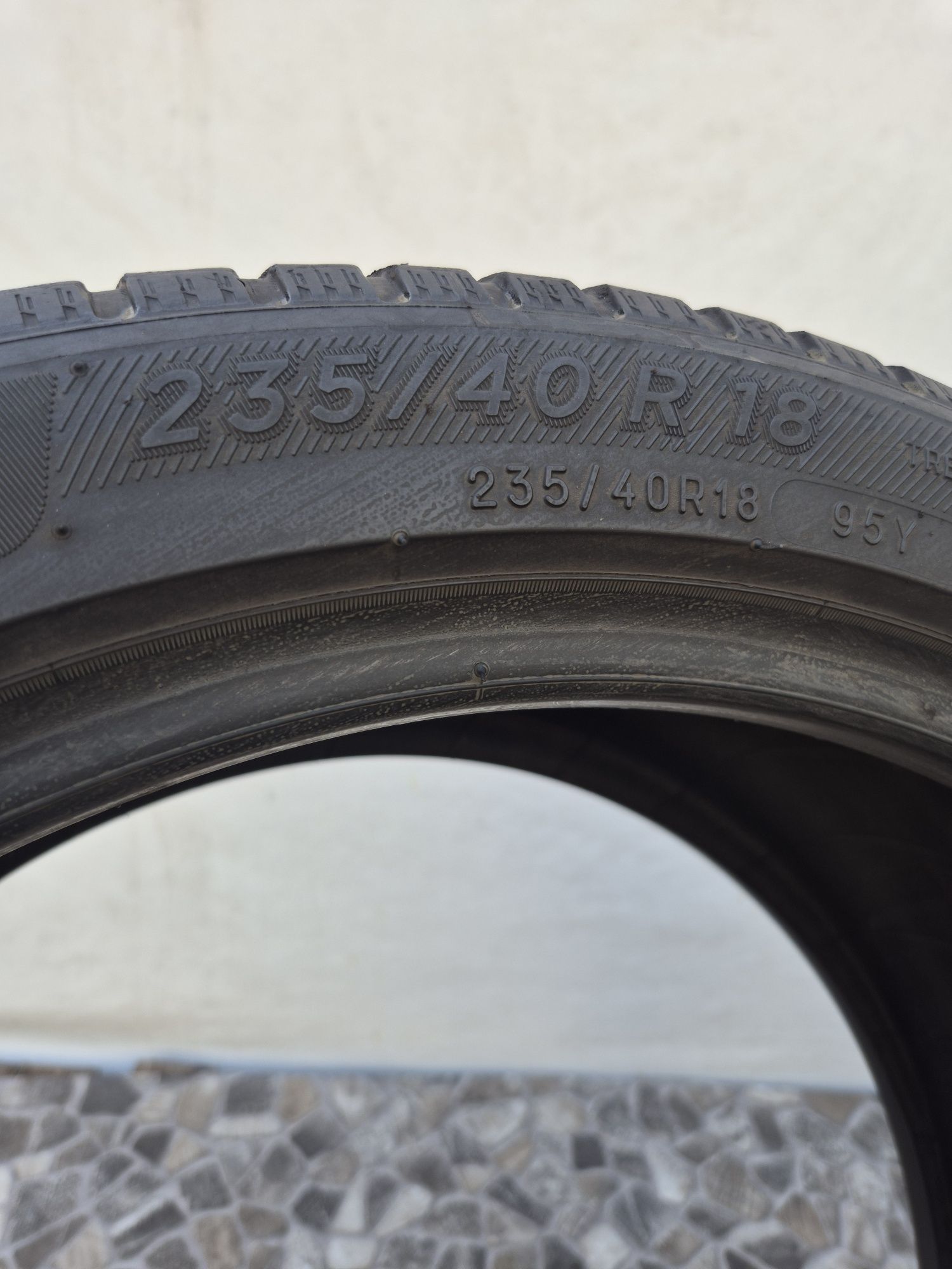 1бр 235 40 18 Michelin Crossclimate - 21г