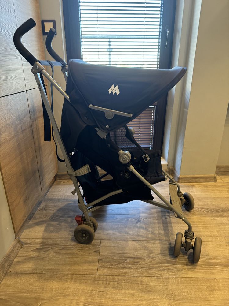 Компактна  лятна детска количка Maclaren