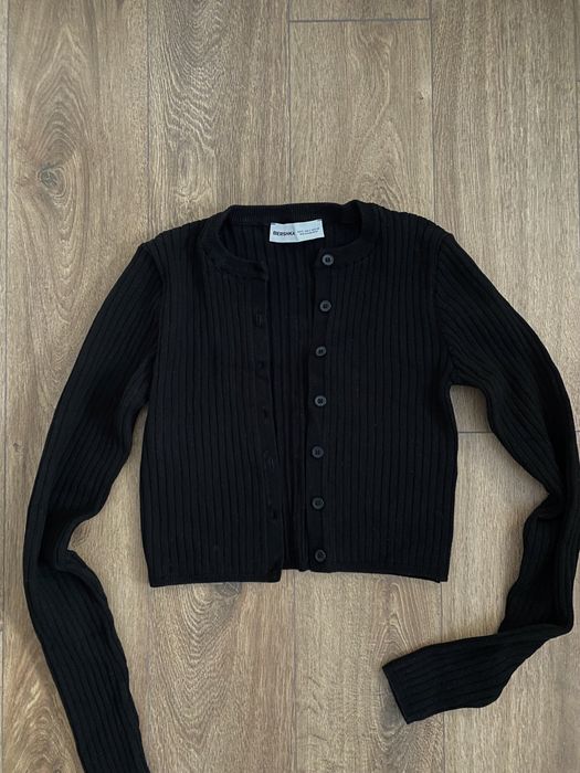 Комплект от жилетка и топ BERSHKA