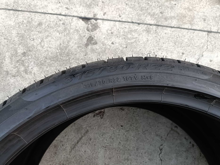 O anvelopa de iarna 315 30 22 pirelli scorpion winter 7,8 mm 4920