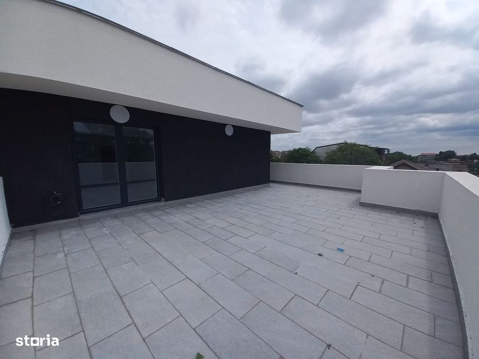 Penthouse Terasa De 178Mp 3 Camere Bloc Nou Gata De Mutat