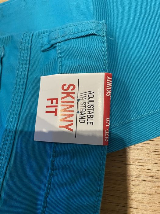 Pantaloni fete - maimea 140 (10 ani)