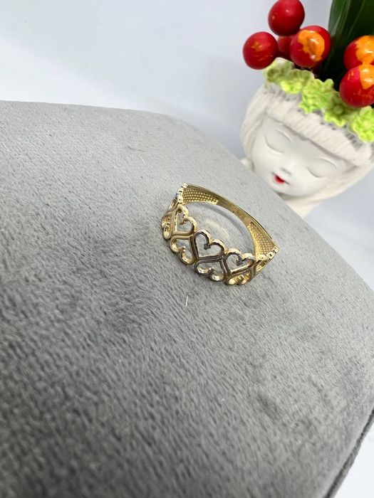 Aur 14 k 240 lei gr