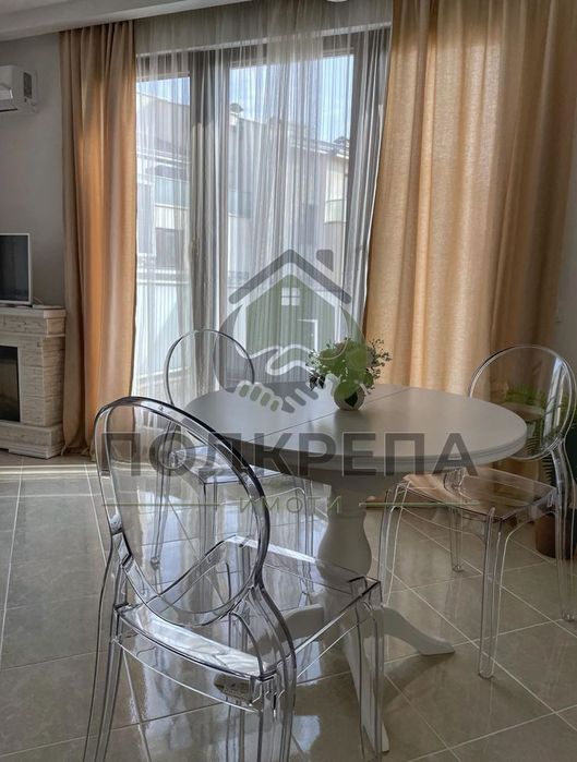 2-стаен в Пловдив-Център площ 75 цена 1100