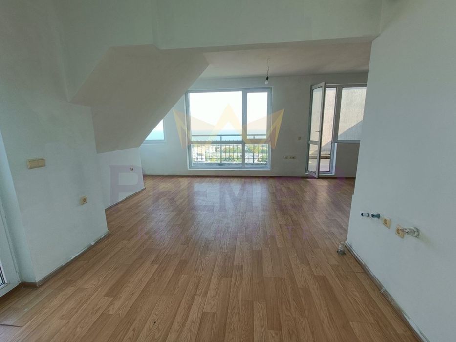 Продава се Мезонет в Варна, Бриз - 200 кв.м за 1200 €/кв.м - Снимка #1