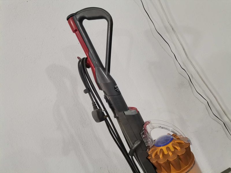 Прахосмукачка - Dyson DC 40  1100 W