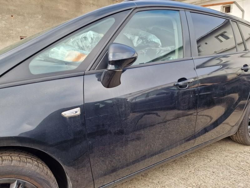 Portiera usa fata stanga Opel Zafira C Tourer