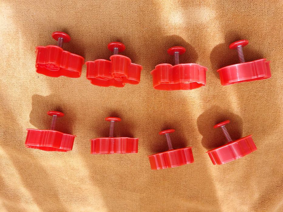 Set 8 forme pentru prajituri de Craciun, KkvoGmle, Silicon, Rosu