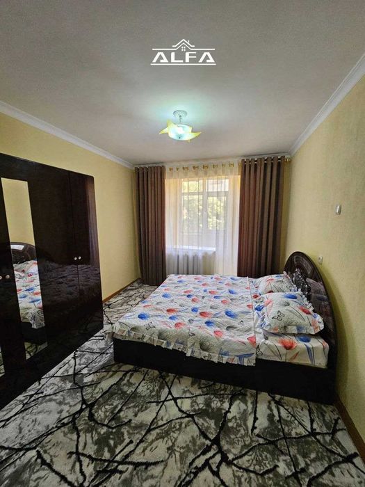 Buxoroda kvartira sotiladi  2 xonali 60m² 3-qavat.