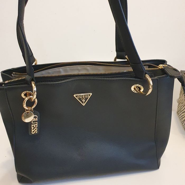 Geanta  Guess Noelle