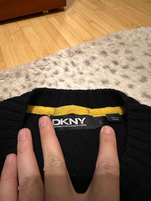 DKNY - мъжки вълнен пуловер