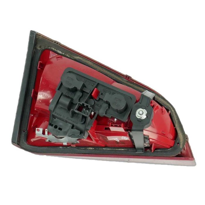 Десен вътрешен стоп AUDI A4 (B8) 2008-2015 ID: 136870